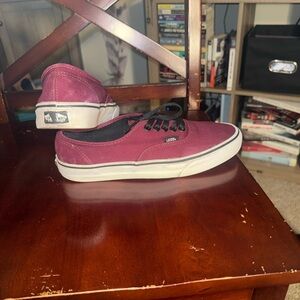 Vans Maroon Men’s Size 8 Canvas Shoes